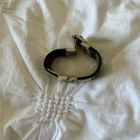 Michael Kors black watch worn number of times, but is still in great shape - Picture 2 of 3